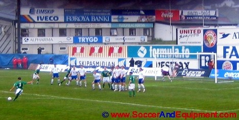 Ian Harte taking a free kick for Ireland against the Faroe Islands at Tórsvøllur Stadiun 